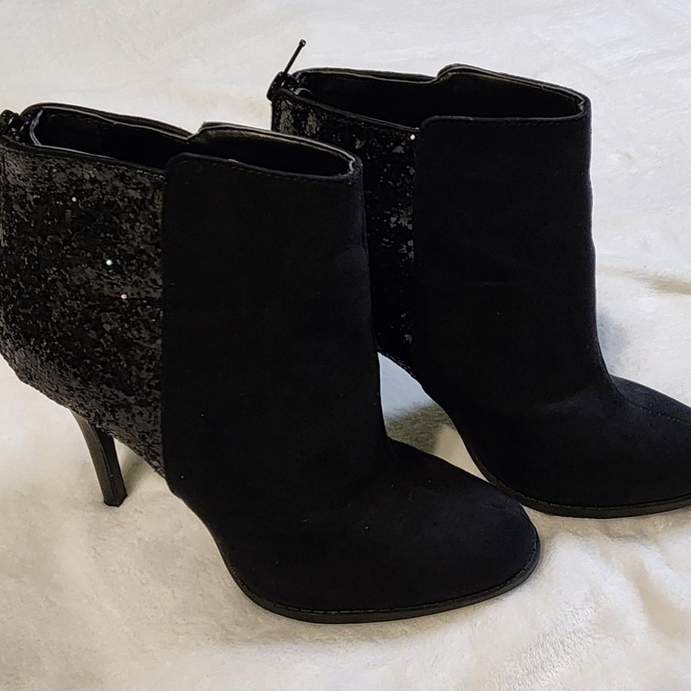 Mossimo Supply Co. Black Suede And Sparkle‎ Heeled Ankle Boots, EUC, Size 7.5